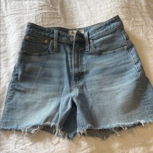 Madewell - The Curvy Perfect Vintage Short